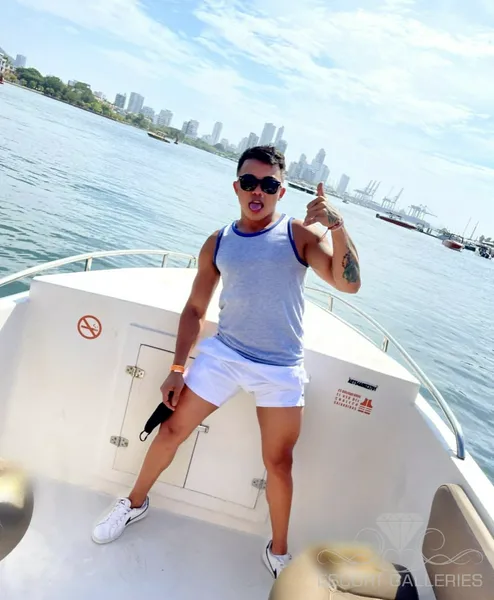 Escorts Berlin, Germany Davis