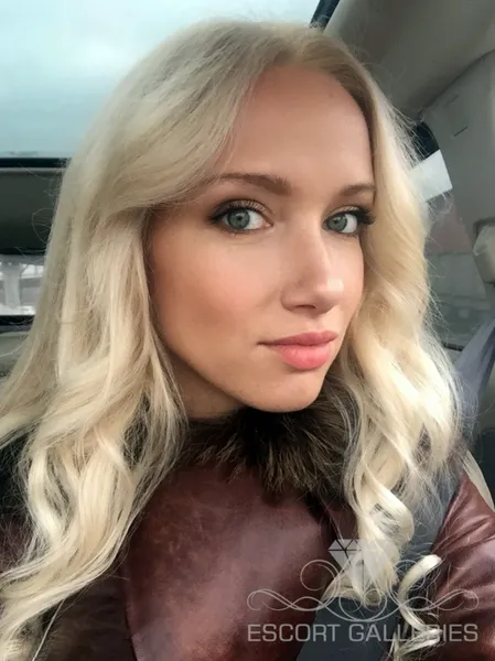 Escorts Paris, France null