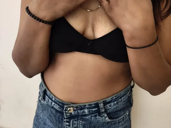 Cam Sites Rubina_khan1