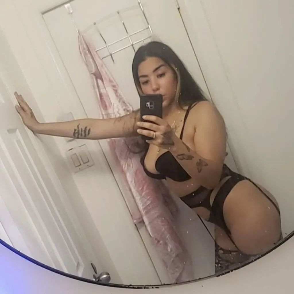 Escorts Ottawa, Ontario melissa | outcall short an long-distance