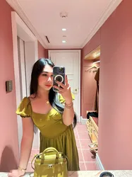 Escorts Makati City, Philippines Samantha