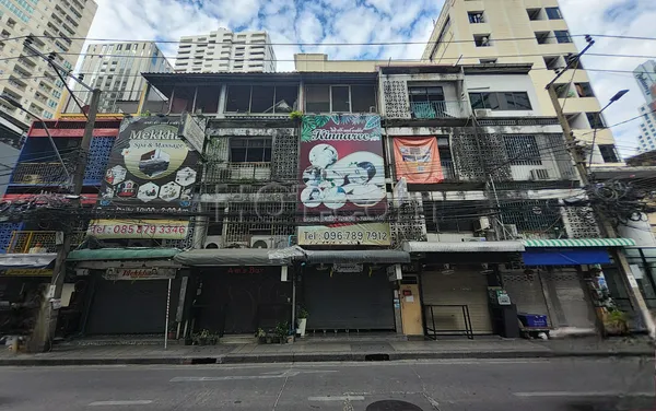 Massage Parlors Bangkok, Thailand Kinnaree