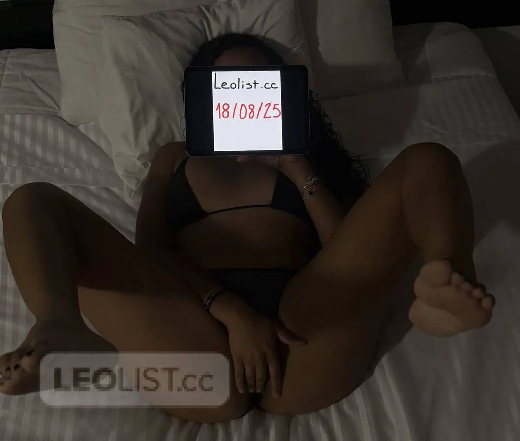 Escorts Dollard, Saskatchewan SLIm ThICK ELLA /INCALL /OUTCALLREADY TO FUCK