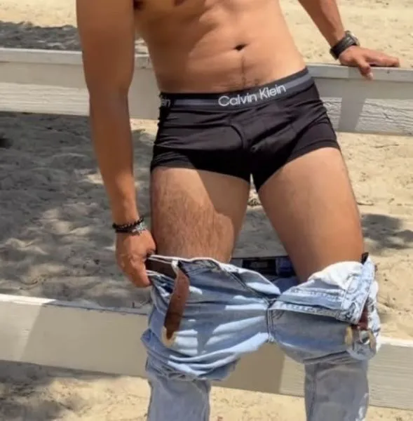Escorts Chicago, Illinois KinkyLatiinBoy