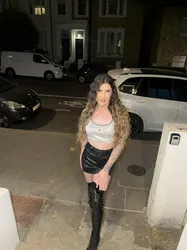 Escorts London, England Valentina Xxxl