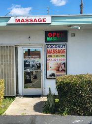 Santa Ana, California Coconut Massage