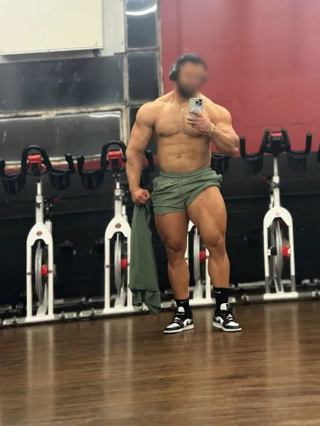 Escorts Curitiba, Brazil Lorenzolama