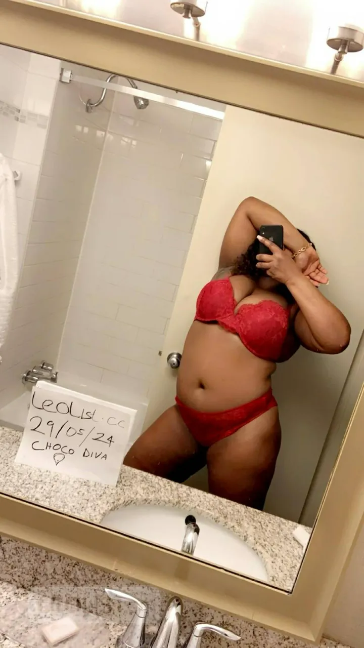 Escorts Swift Current, Saskatchewan *SWIFT CURRENT QUICK STOP! CUM GET LUCKY AND DON'T MISS OUT*