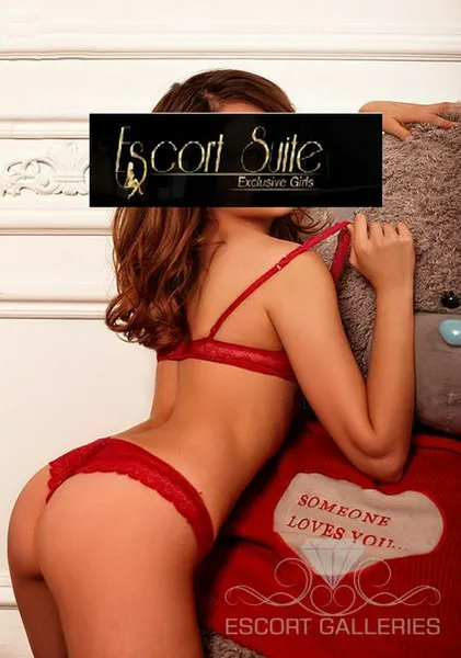 Escorts Dusseldorf, Germany Maya