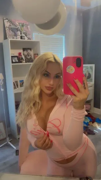 Escorts Athens, Georgia Blonde Bombshell Twins