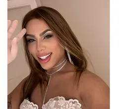 Escorts Hemel Hempstead, England VÍVIAN FERRAZ IN HEMEL HEMPSTEAD