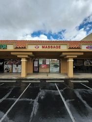 Palmdale, California Sunny Spa Massage