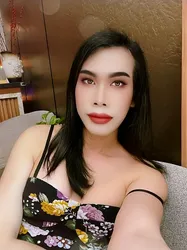 Escorts Dubai, United Arab Emirates Helen