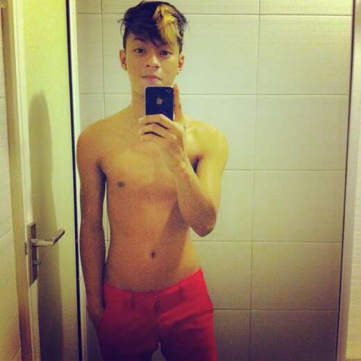 Escorts Bayswater, England Asian Twink gay escort