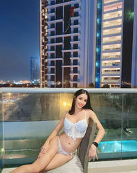 Escorts Dubai, United Arab Emirates Linna Best Spice Services