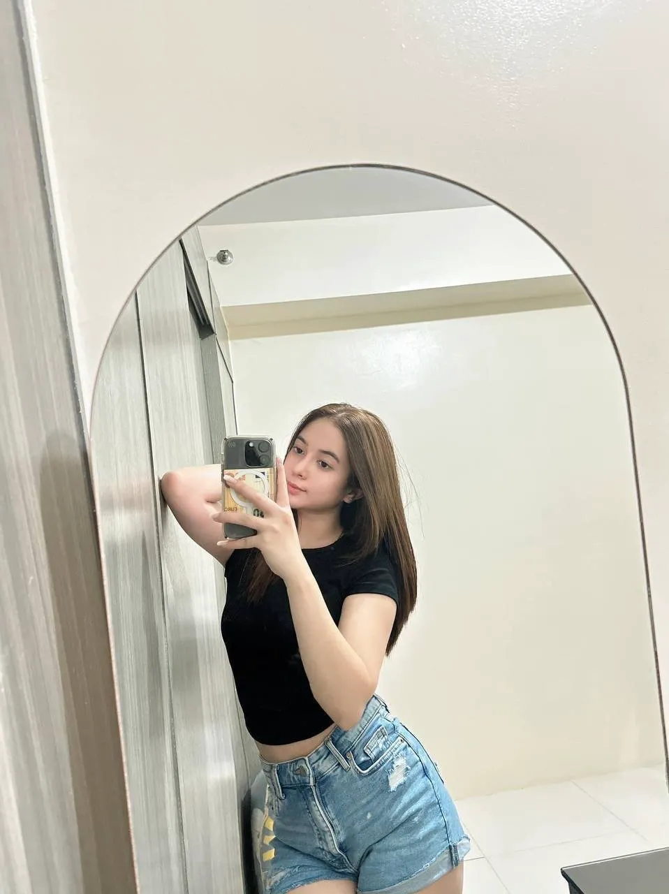 Escorts Makati City, Philippines Sv Angels Escort