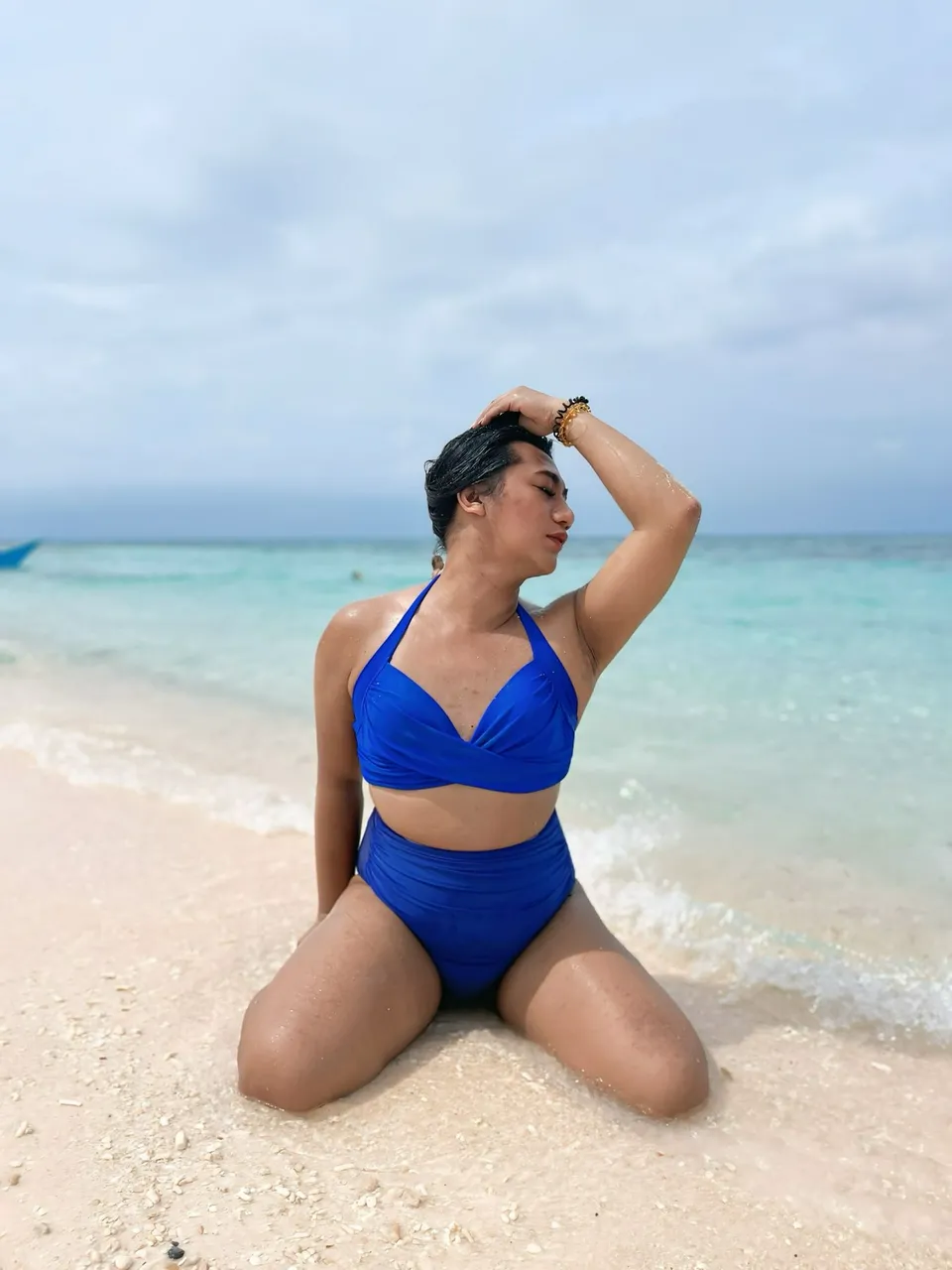 Escorts Makati City, Philippines Vivid Vixen