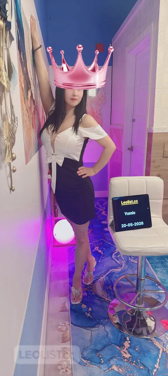 Escorts Dollard-Des Ormeaux, Quebec Yumie +Linda+Kikki+ Lucy