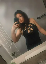 Escorts Niagara Falls, Ontario Naomi