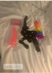 Escorts Kitchener, Ontario Hot interactive REAL Sister's Tonight only