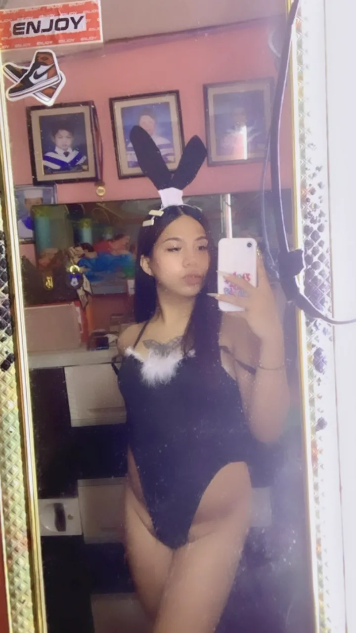 Escorts Manila, Philippines Venice4cumshow