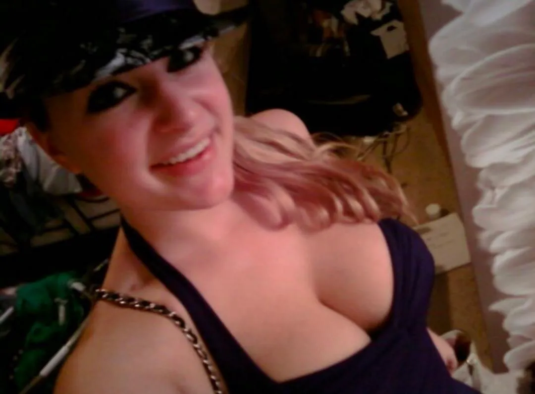 Escorts Simcoe, Ontario Laura