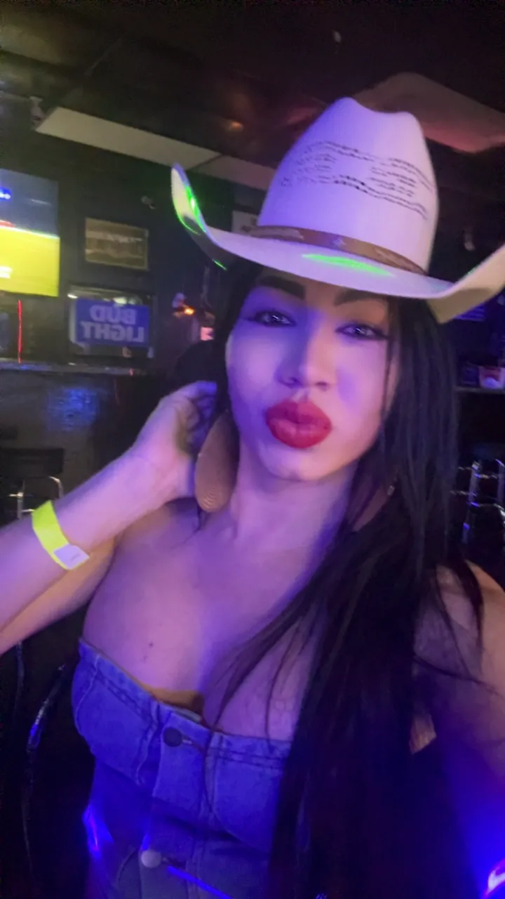 Escorts Sarasota, Florida Bruxi . Bradenton