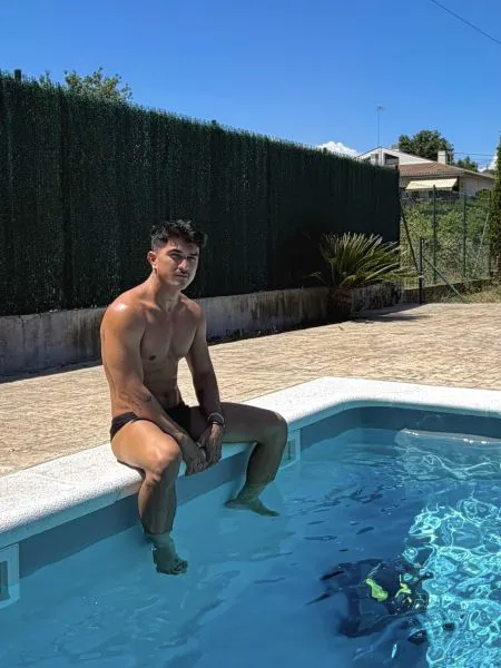 Escorts Berlin, Germany Soy_bruno