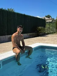 Escorts Berlin, Germany Soy_bruno