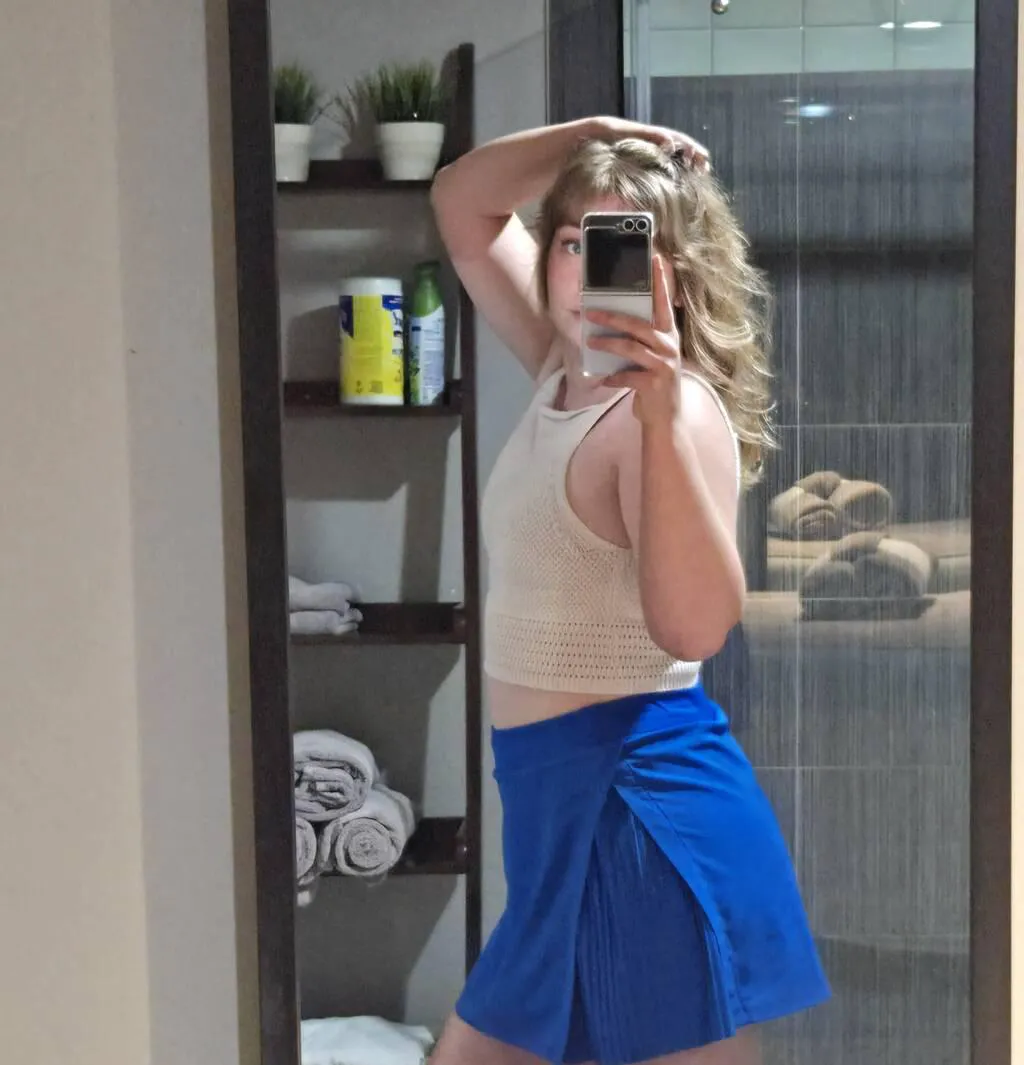 Escorts Niagara Falls, Ontario Daisy Whyte