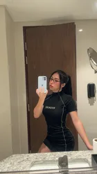 Escorts Manila, Philippines Mami Yu