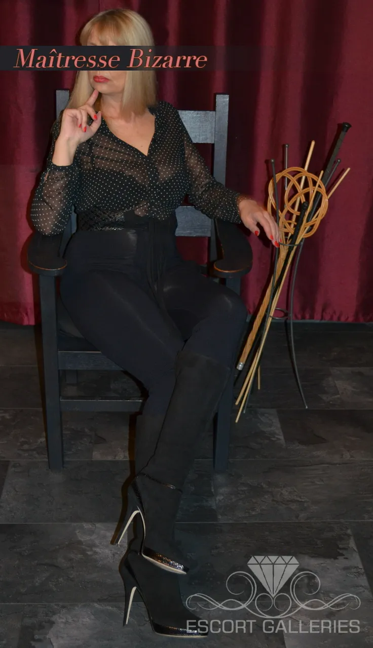 Escorts Dusseldorf, Germany Maitresse Bizarre