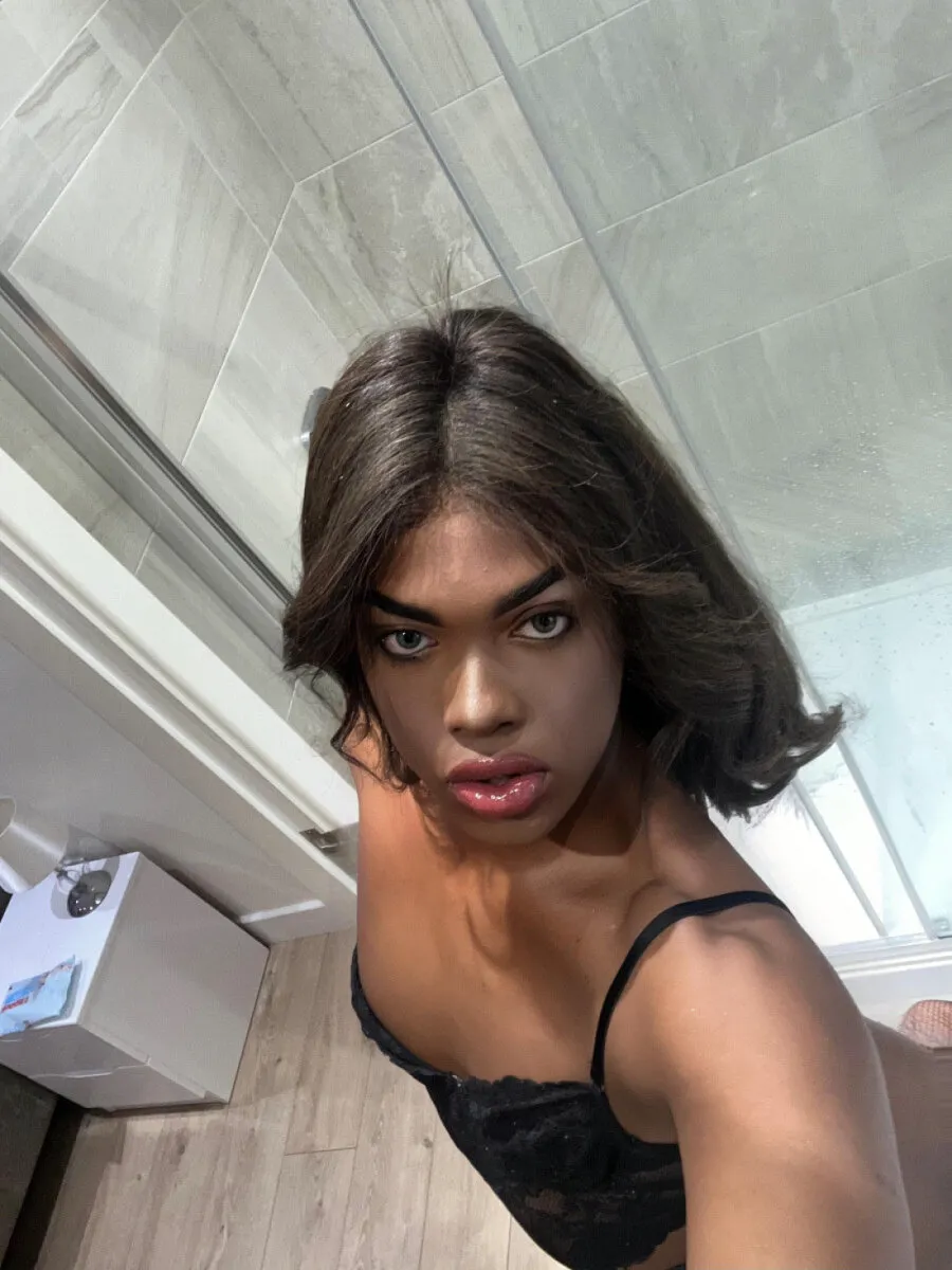 Escorts Luton, England Misstress Naomi