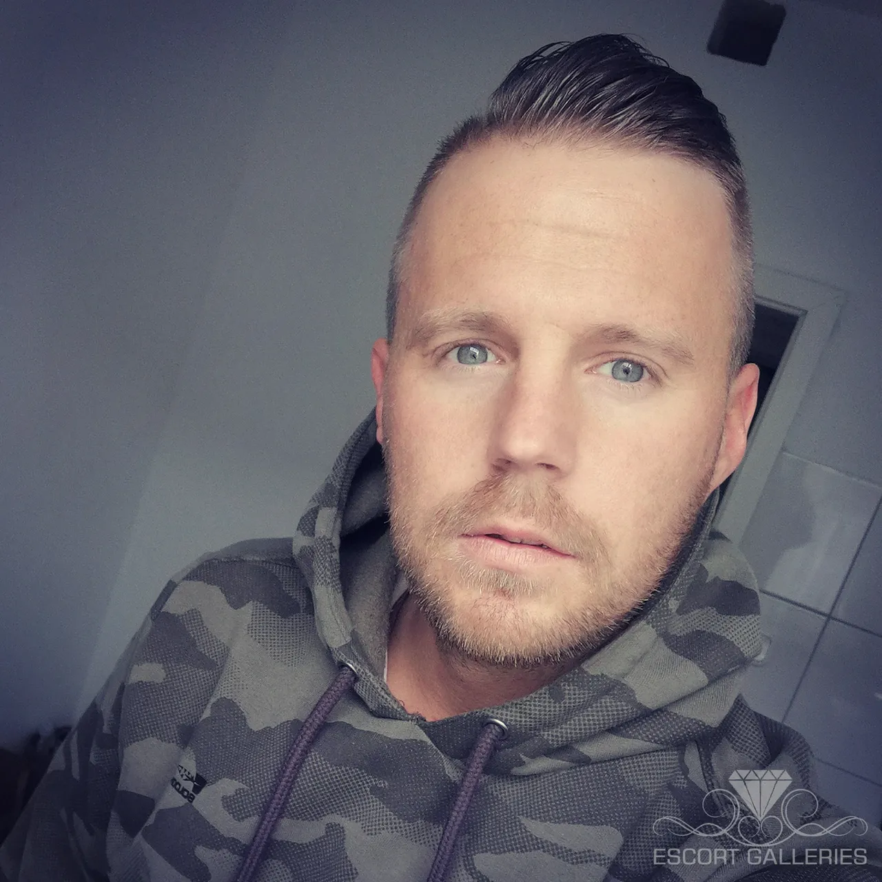 Escorts Dortmund, Germany Jonny