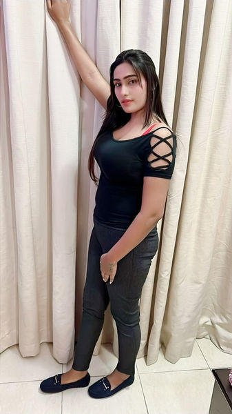 Escorts United Arab Emirates Himani Indian Model