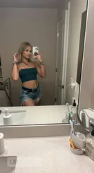 Escorts Prince George, British Columbia Am available for fun and I sell party favors