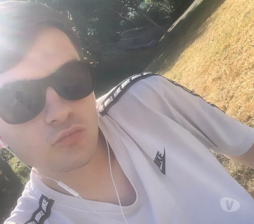 Escorts Plymouth, England Horny Gay Escort Available 24 7