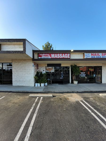 Massage Parlors Canoga Park, California Wellbeing Moments Massage