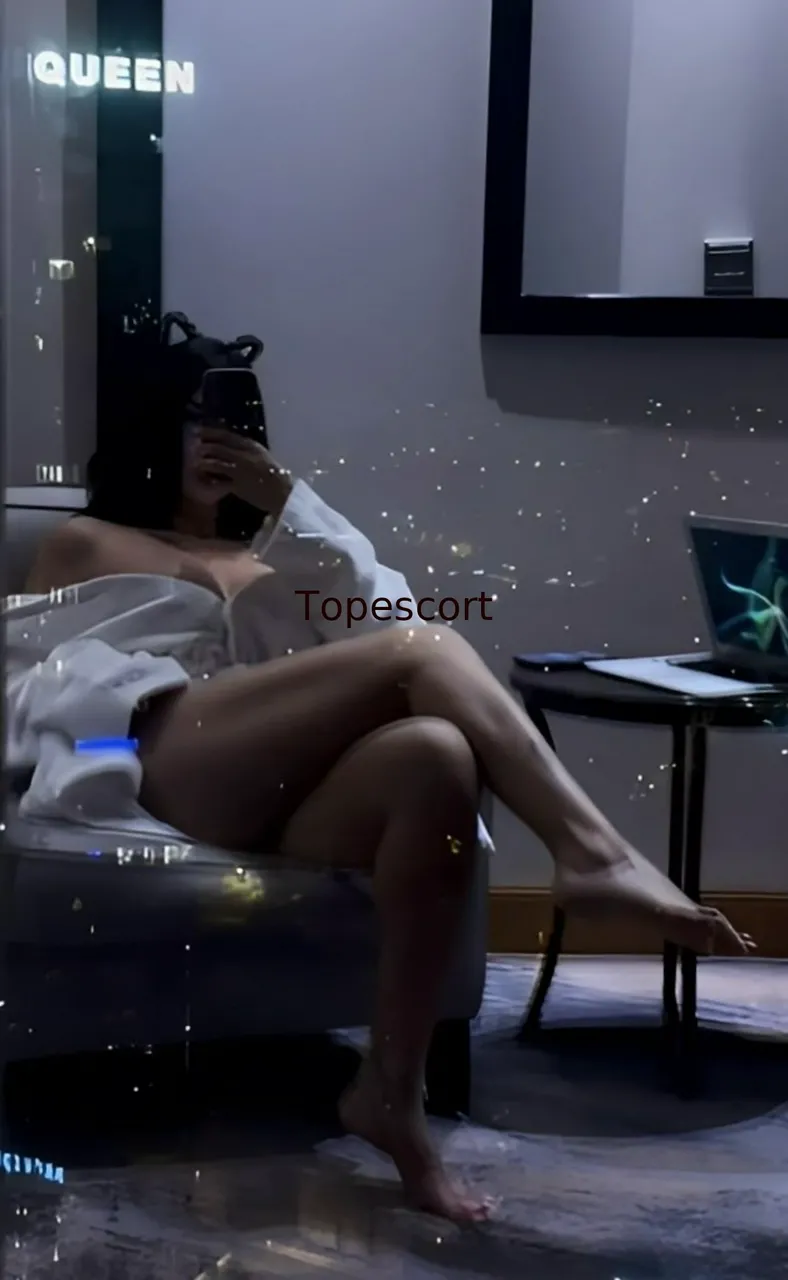 Escorts Bali, Indonesia Mira G