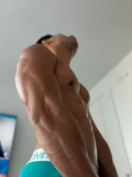 Escorts New York City, New York Colombiansebas