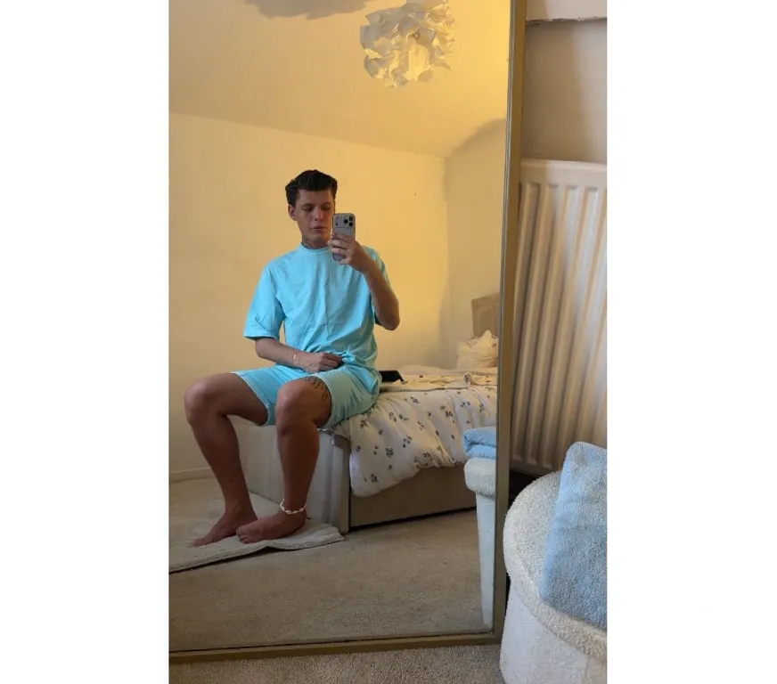 Escorts Blackburn, England 22 y o tanned and slim