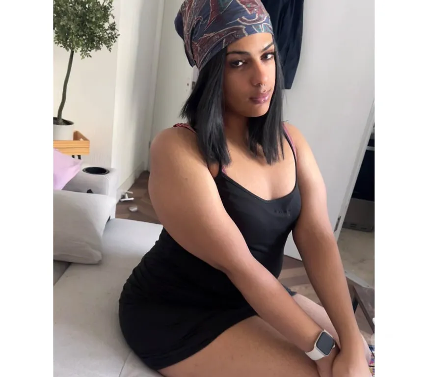 Escorts St Helens, England THICK Arab Latina doll 💕🍑