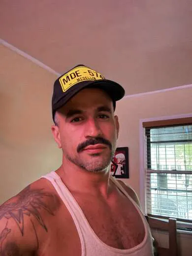 Escorts New York City, New York Come Curious, Leave a puddle!