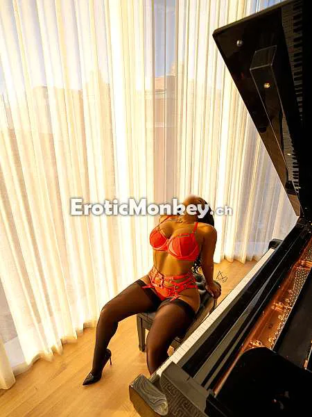 Escorts Washington, District of Columbia Simone Lennox