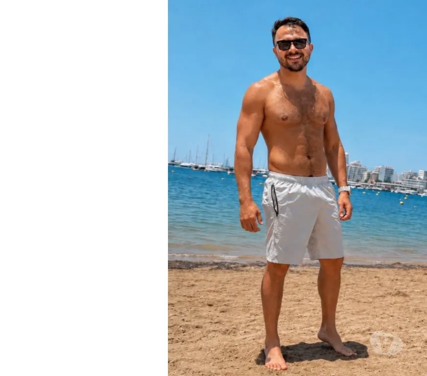 Escorts London, England Masculine and hairy guy
