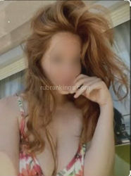 Escorts Chicago, Illinois Gorgeous strawberry blonde back in town!