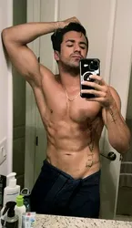 Escorts Orlando, Florida Latin_Max