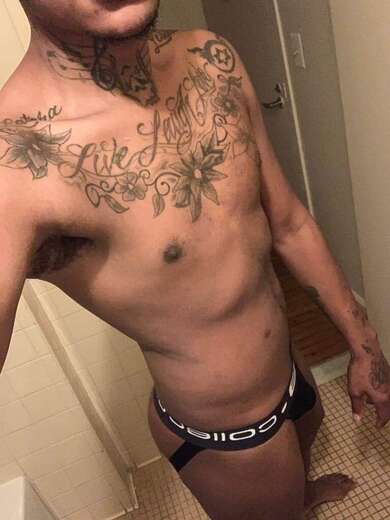 Escorts Indianapolis, Indiana handsome, tattoo, boy, gay