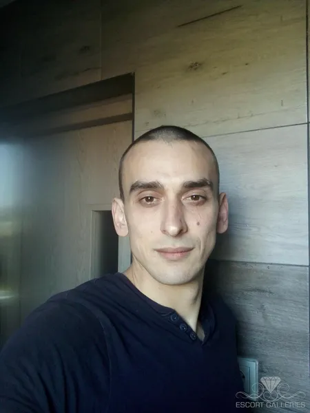 Escorts Poland Sebastian