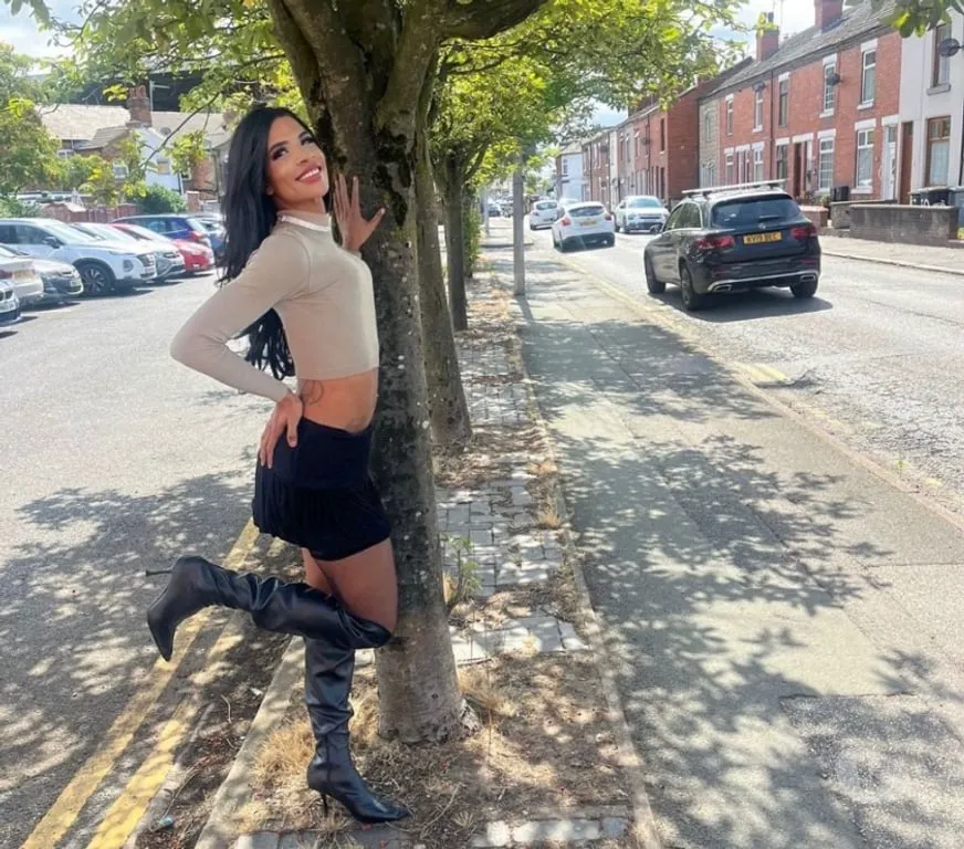 Escorts Lincoln, England KATE SLIM BRAZILIAN XxL 🍆🔥🍑